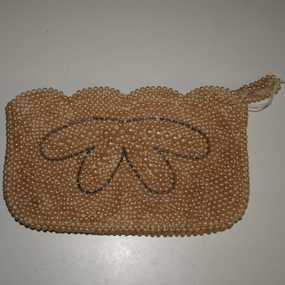 Vintage pouch